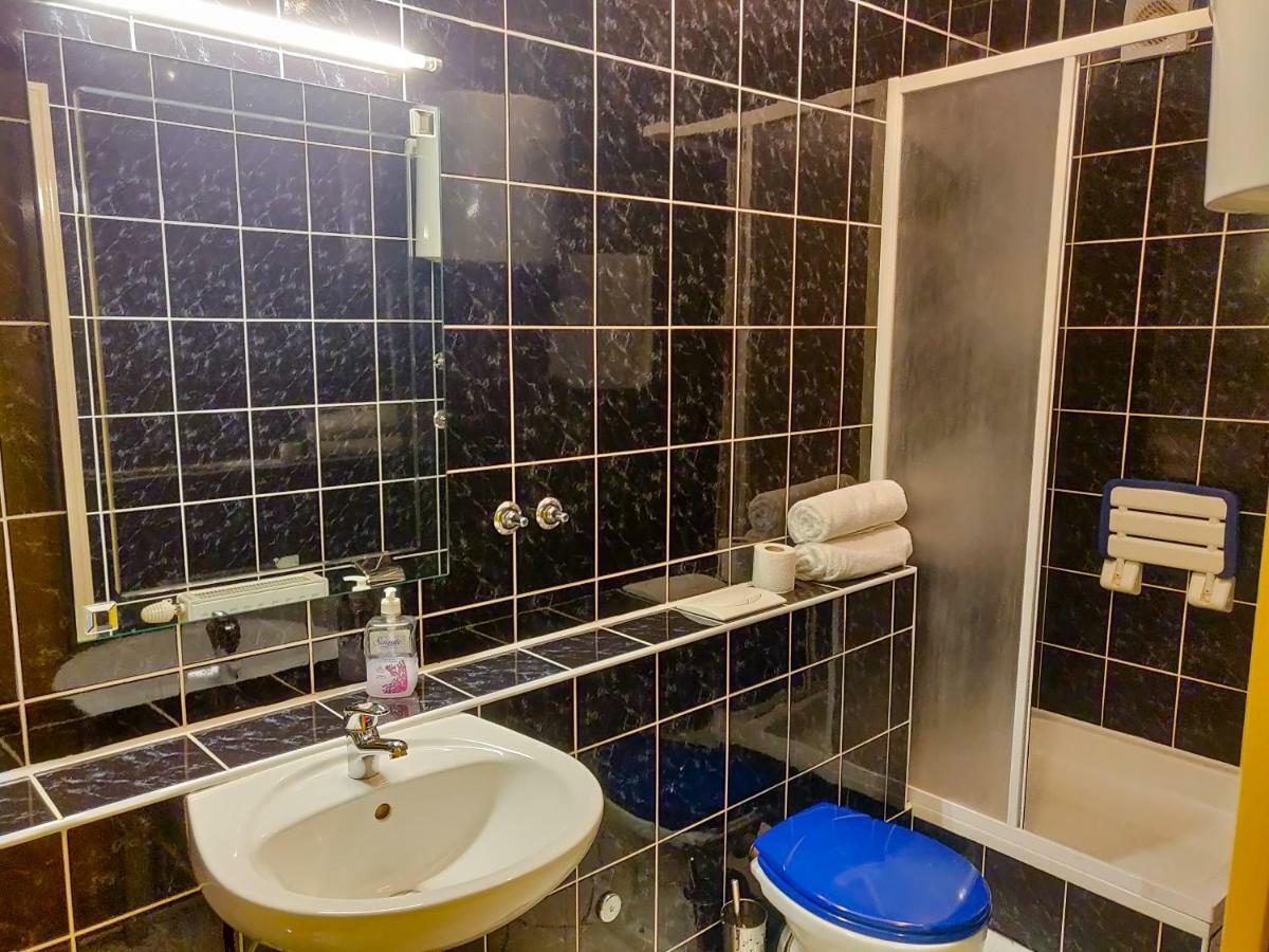 Motel Stecak ไยเซ ภายนอก รูปภาพ