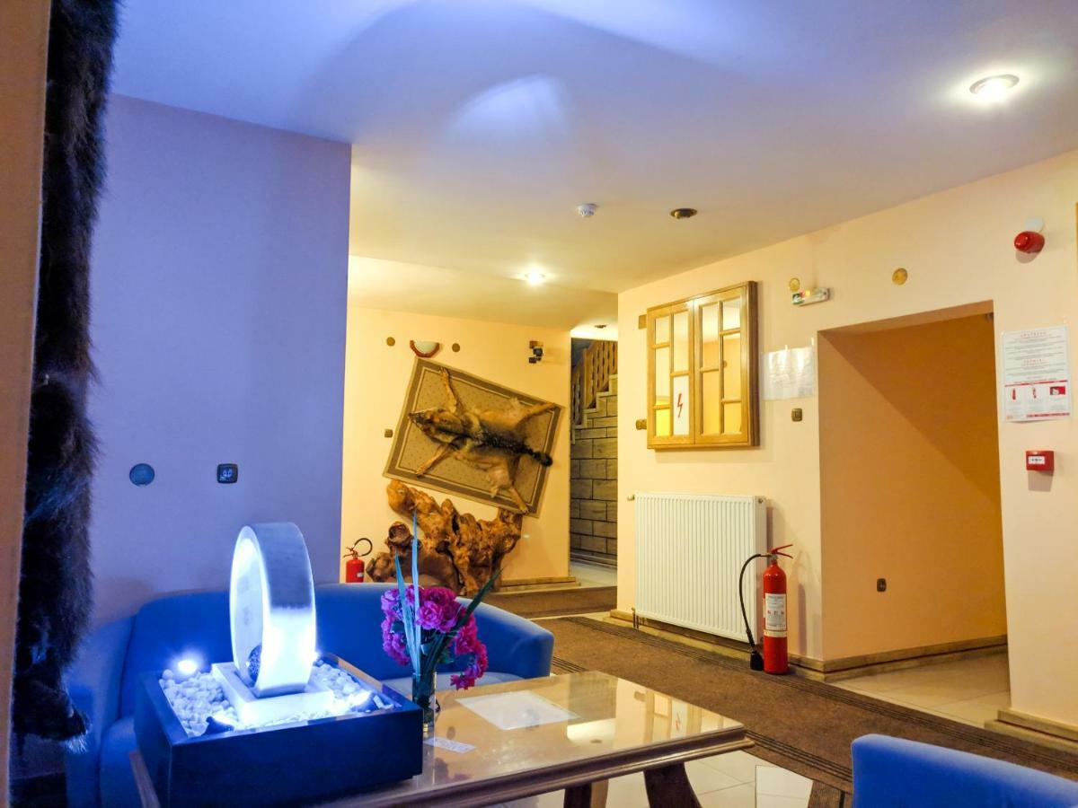 Motel Stecak ไยเซ ภายนอก รูปภาพ